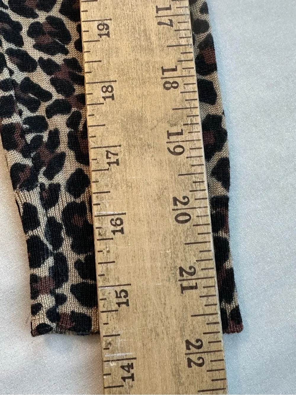 J.Crew Tippi Sweater in Leopard Womens M 100% Merino Wool Style #J6354 Preppy